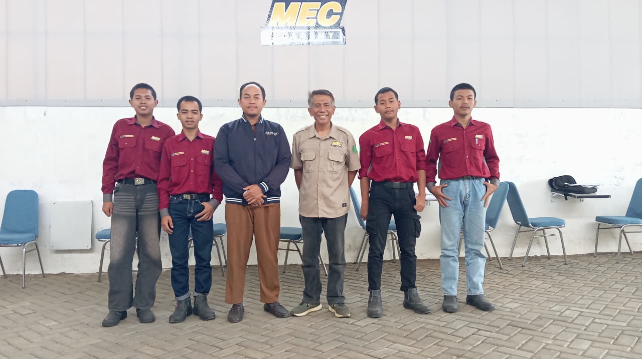 Kunjungan PKL ke MEC: Memperkuat Sinergi SMK Al Kaaffah dengan Dunia Pelatihan Alat Berat