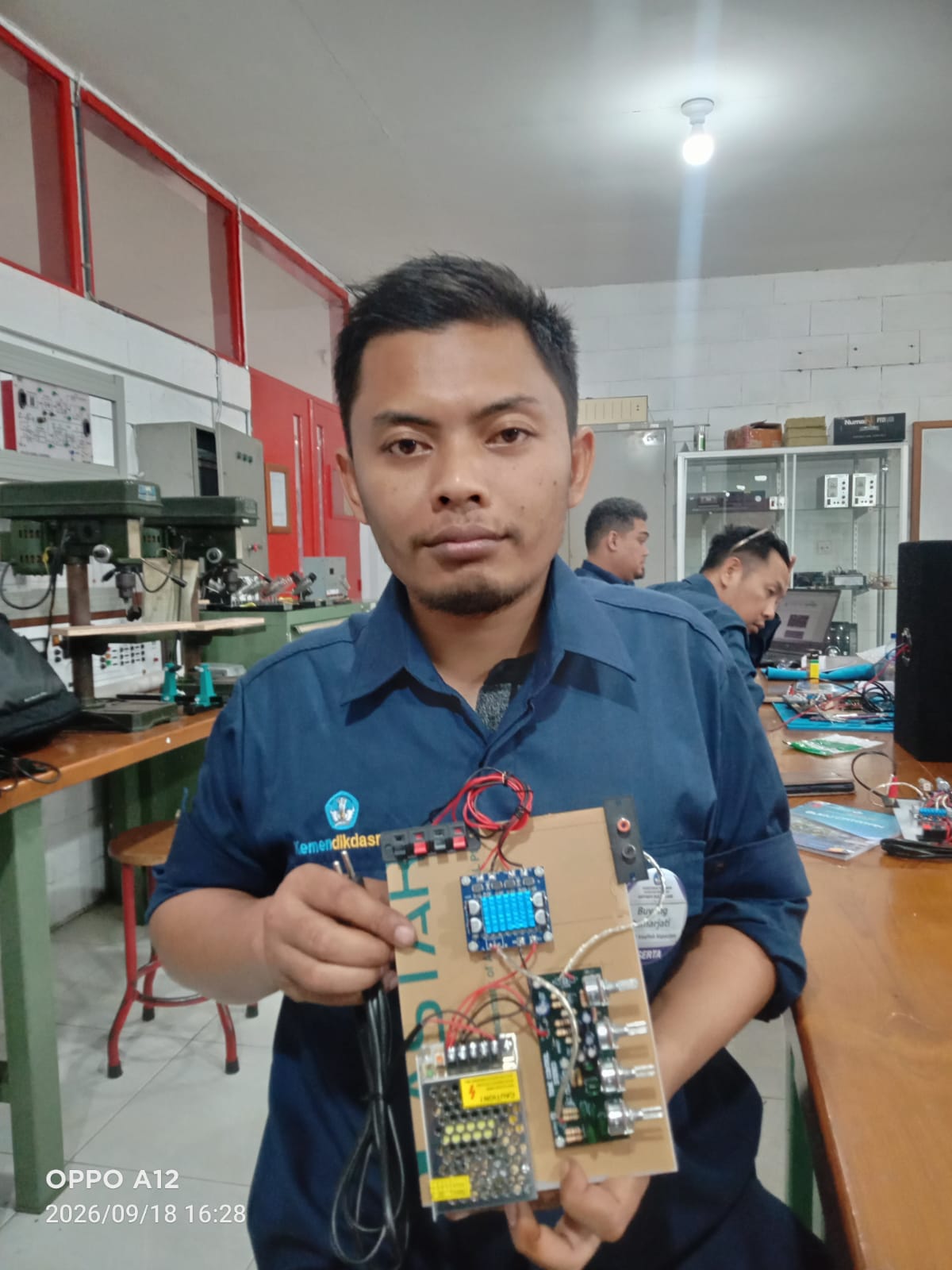 Dari Pelatihan ke Karya: Guru TAV SMK Al Kaaffah Perdalam Kompetensi Audio Video di BBPPMPV BOE Malang